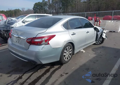 2018 Nissan Altima 2.5 S z USA, uszkodzony, nr VIN 1N4AL3AP1JC174805